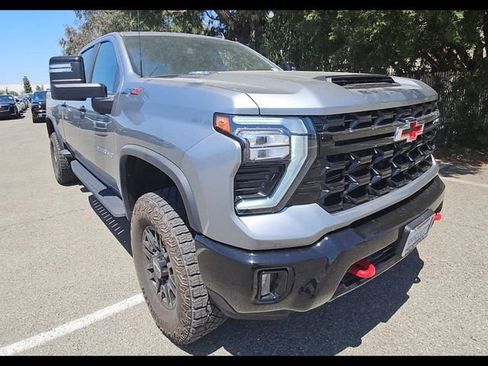 Used 2024 Chevrolet Silverado 2500 ZR2 AWD/4WD image 1