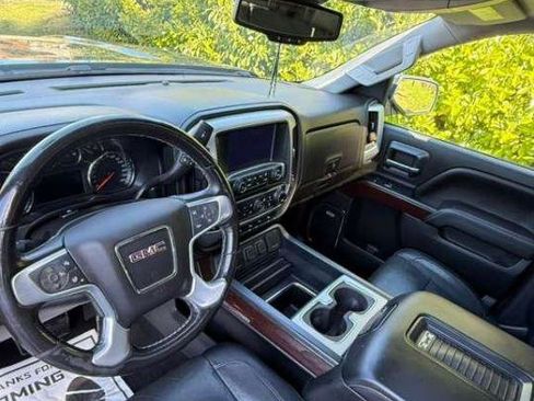 Used 2018 GMC Sierra 1500 SLT AWD/4WD image 3