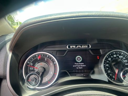 Used 2020 RAM 2500 Tradesman w/ Towing Technology Group AWD/4WD image 1