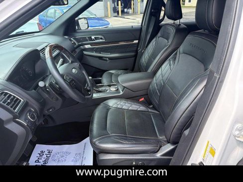 Used 2019 Ford Explorer Platinum AWD/4WD image 9