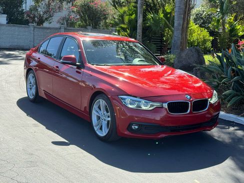 Used 2016 BMW 320i Sedan image 4