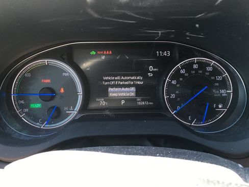 Used 2021 Toyota Venza XLE w/ Carpet Mat Package (TMS) AWD/4WD image 2