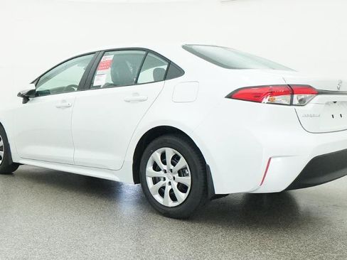 New 2026 Toyota Corolla LE FWD image 28