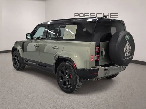 Used 2022 Land Rover Defender 110 X AWD/4WD image 3