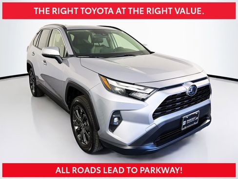 Used 2023 Toyota RAV4 XLE Premium AWD/4WD image 1