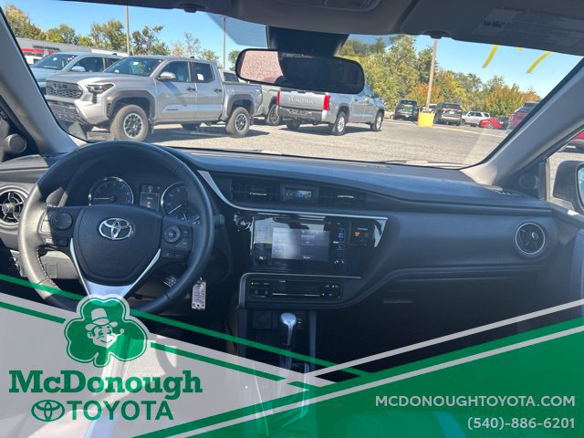 Used 2017 Toyota Corolla SE w/ Carpet Mat Package (TMS) FWD image 9