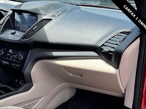 Used 2019 Ford Escape SE FWD image 26