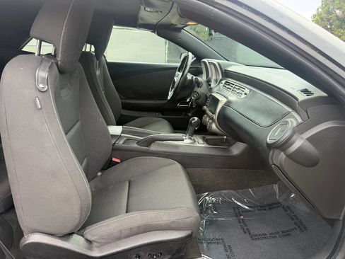 Used 2014 Chevrolet Camaro LT RWD image 18