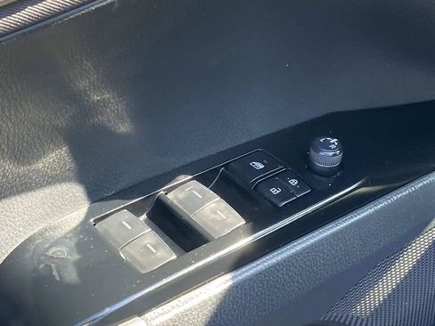 Used 2025 Toyota Camry LE w/ Convenience Package FWD image 21