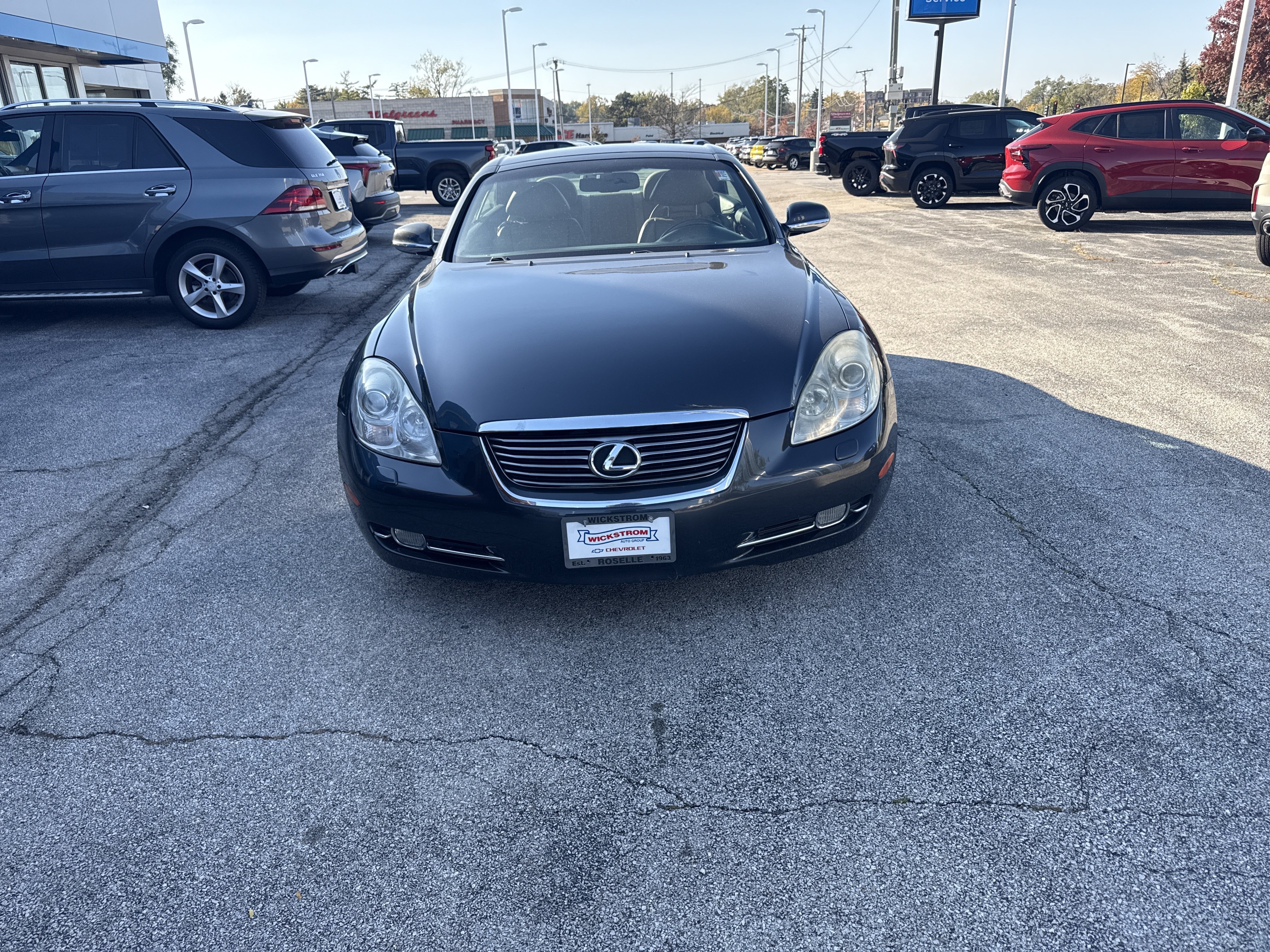 Used 2007 Lexus SC 430 Convertible w/ Preferred Accessory Pkg RWD image 3