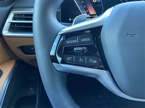 Used 2025 BMW 330i xDrive Sedan w/ M Sport Package image 21