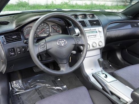 Used 2006 Toyota Solara SE FWD image 5