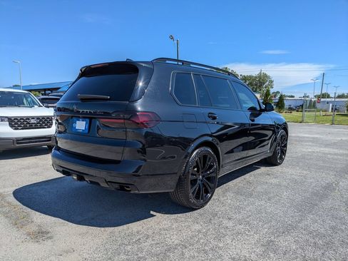 Used 2021 BMW X7 xDrive40i w/ Premium Package 2 AWD/4WD image 4