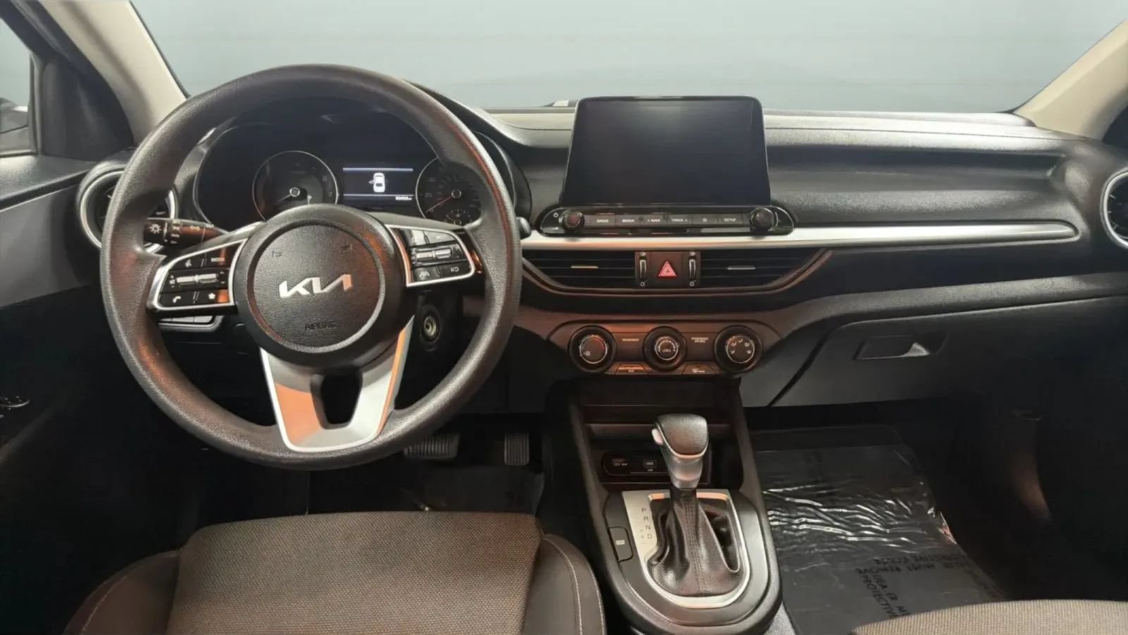 Used 2023 Kia Forte LXS FWD image 10
