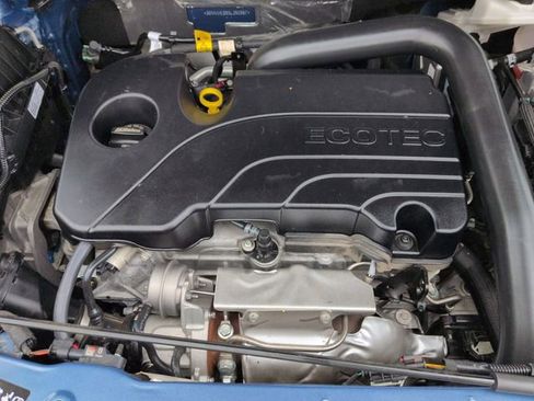 Used 2025 Chevrolet Equinox LT FWD image 30