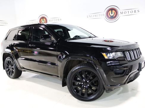 Used 2019 Jeep Grand Cherokee Altitude AWD/4WD image 71