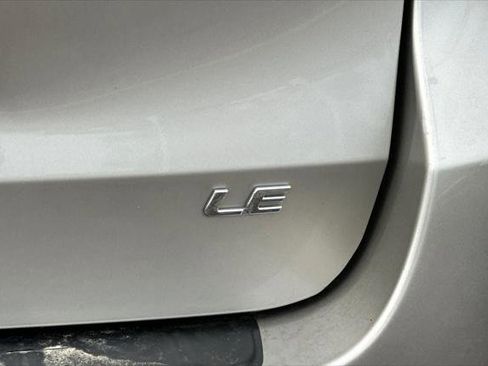 Certified 2017 Toyota Sienna LE image 7