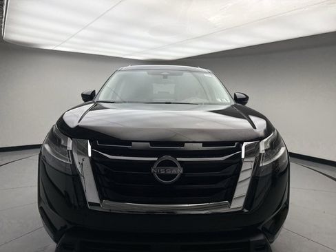 Used 2022 Nissan Pathfinder SV image 8