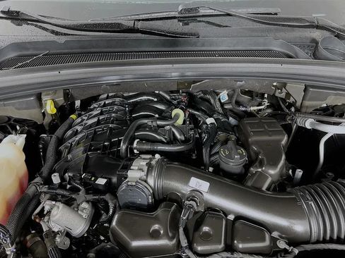 Used 2023 Jeep Grand Cherokee L Laredo AWD/4WD image 30