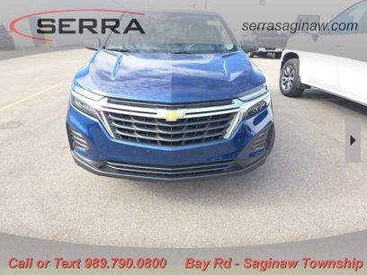 Used 2023 Chevrolet Equinox LS w/ LS Convenience Package