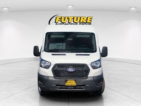 New 2026 Ford Transit 250 148 Medium Roof RWD image 3