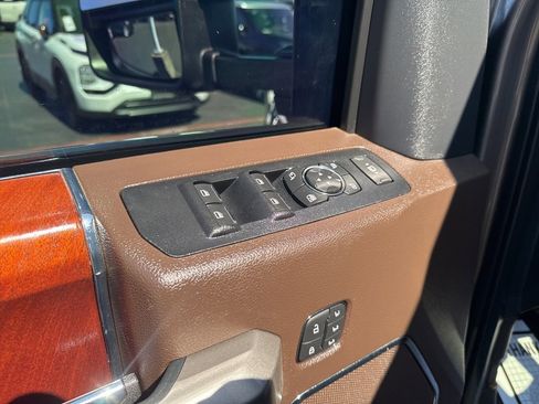 Used 2022 Ford F350 King Ranch w/ King Ranch Ultimate Package image 11