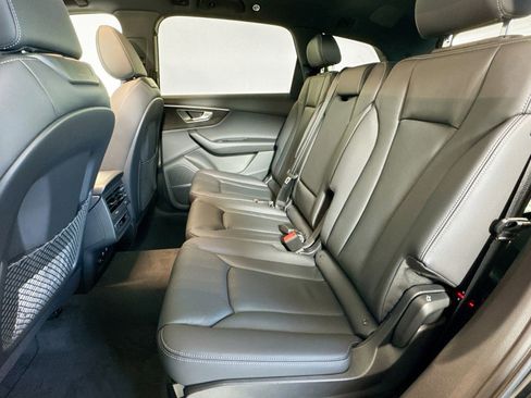 New 2026 Audi Q7 2.0T Premium image 29