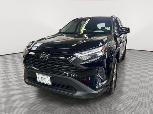 Used 2024 Toyota RAV4 XLE image 6