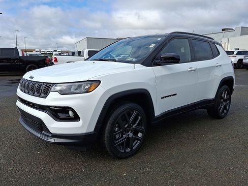 New 2026 Jeep Compass Limited image 2