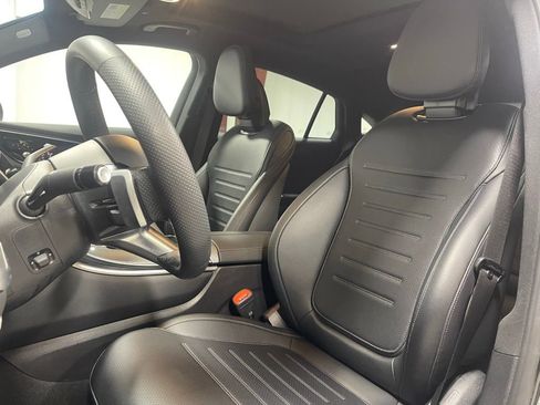 Used 2024 Mercedes-Benz GLC 300 4MATIC image 22