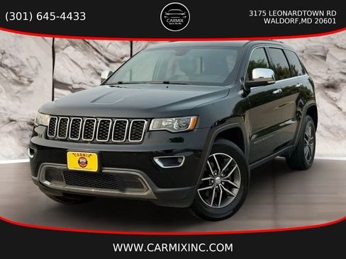 Used 2018 Jeep Grand Cherokee Limited AWD/4WD image 1