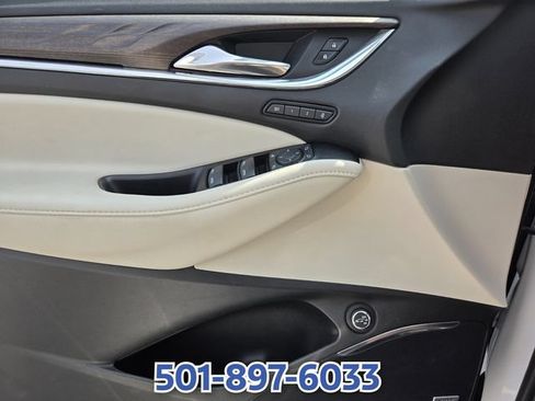 Used 2024 Buick Enclave Avenir w/ Avenir Technology Package FWD image 31