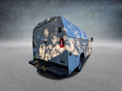 New 2025 Chevrolet Express 3500 w/ Power Convenience Package RWD image 3