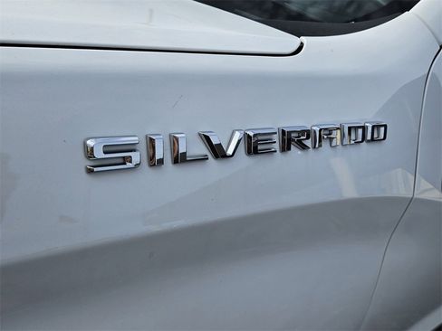 Used 2024 Chevrolet Silverado 1500 Custom image 19