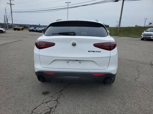 Used 2019 Alfa Romeo Stelvio w/ Nero Edizione image 5