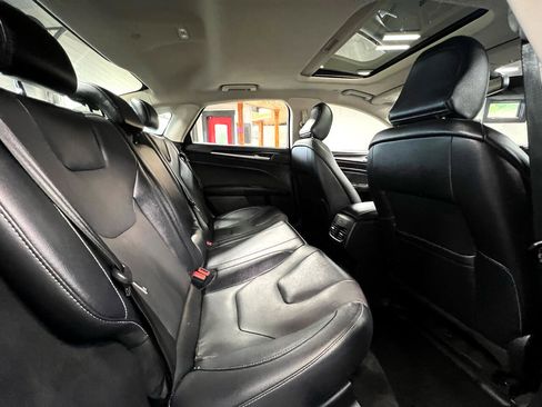 Used 2020 Ford Fusion Titanium image 18