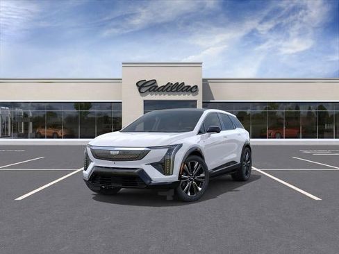 New 2026 Cadillac Optiq Luxury 2 AWD/4WD image 8