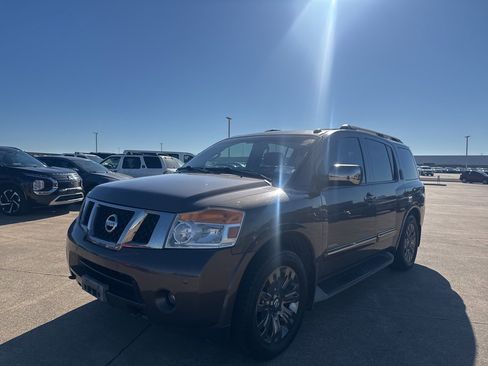 Used 2015 Nissan Armada Platinum w/ Platinum Reserve Package image 8