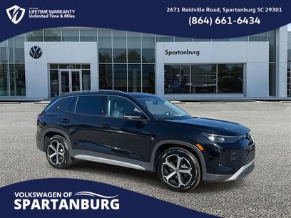 New 2025 Volkswagen Tiguan SE