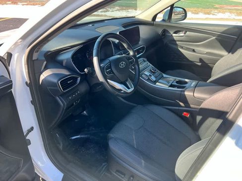 Used 2023 Hyundai Santa Fe SEL image 2