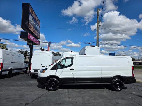 Used 2019 Ford Transit 250 148 Low Roof image 4