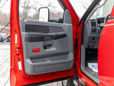 Used 2007 Dodge Ram 3500 Truck SLT w/ Light Group image 16