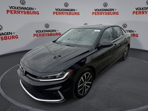 New 2026 Volkswagen Jetta SE image 1