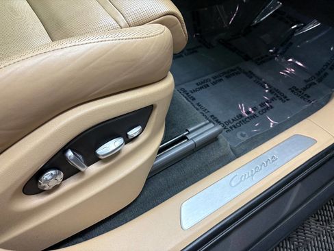 Used 2021 Porsche Cayenne E-Hybrid Coupe image 70