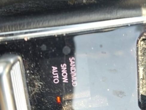 Used 2024 Jeep Compass Limited w/ High Altitude Package image 17