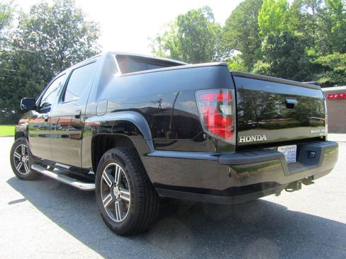 Used 2013 Honda Ridgeline Sport image 8