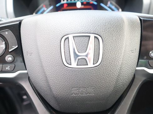 Used 2018 Honda Odyssey Elite image 34