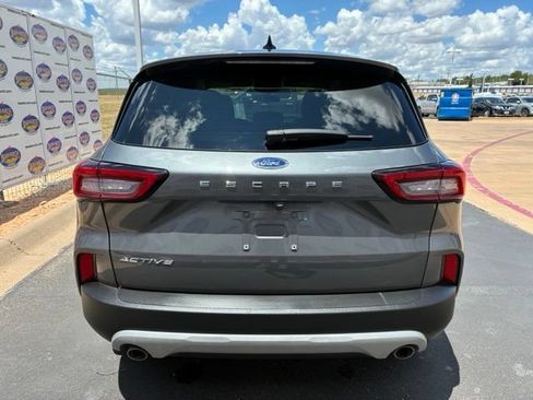Certified 2024 Ford Escape Active FWD image 5