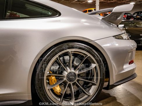 Used 2016 Porsche 911 GT3 RWD image 59