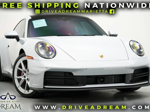 Used 2025 Porsche 911 Carrera image 2
